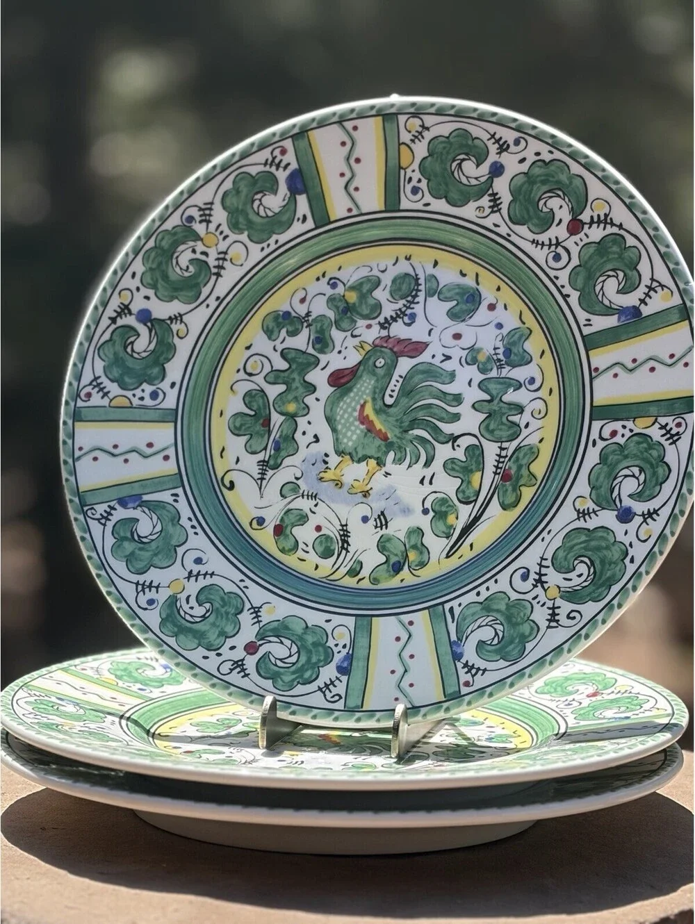 Set Of 3 CRAZED SUR LA TABLE Deruta Green Rooster Dinner Plates 11”